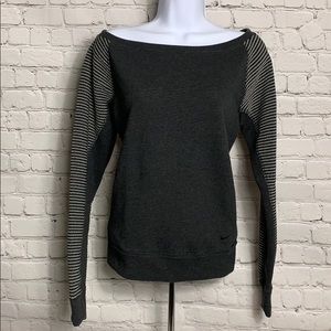 Nike Women’s Grey Dri-Fit Sweater Size Small